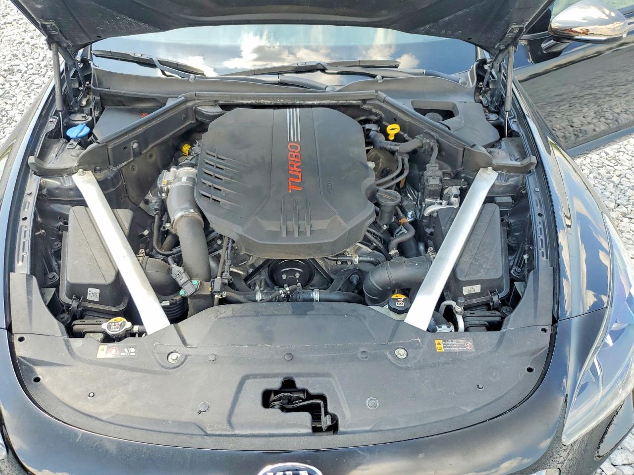 Kia Stinger 2020 — 12