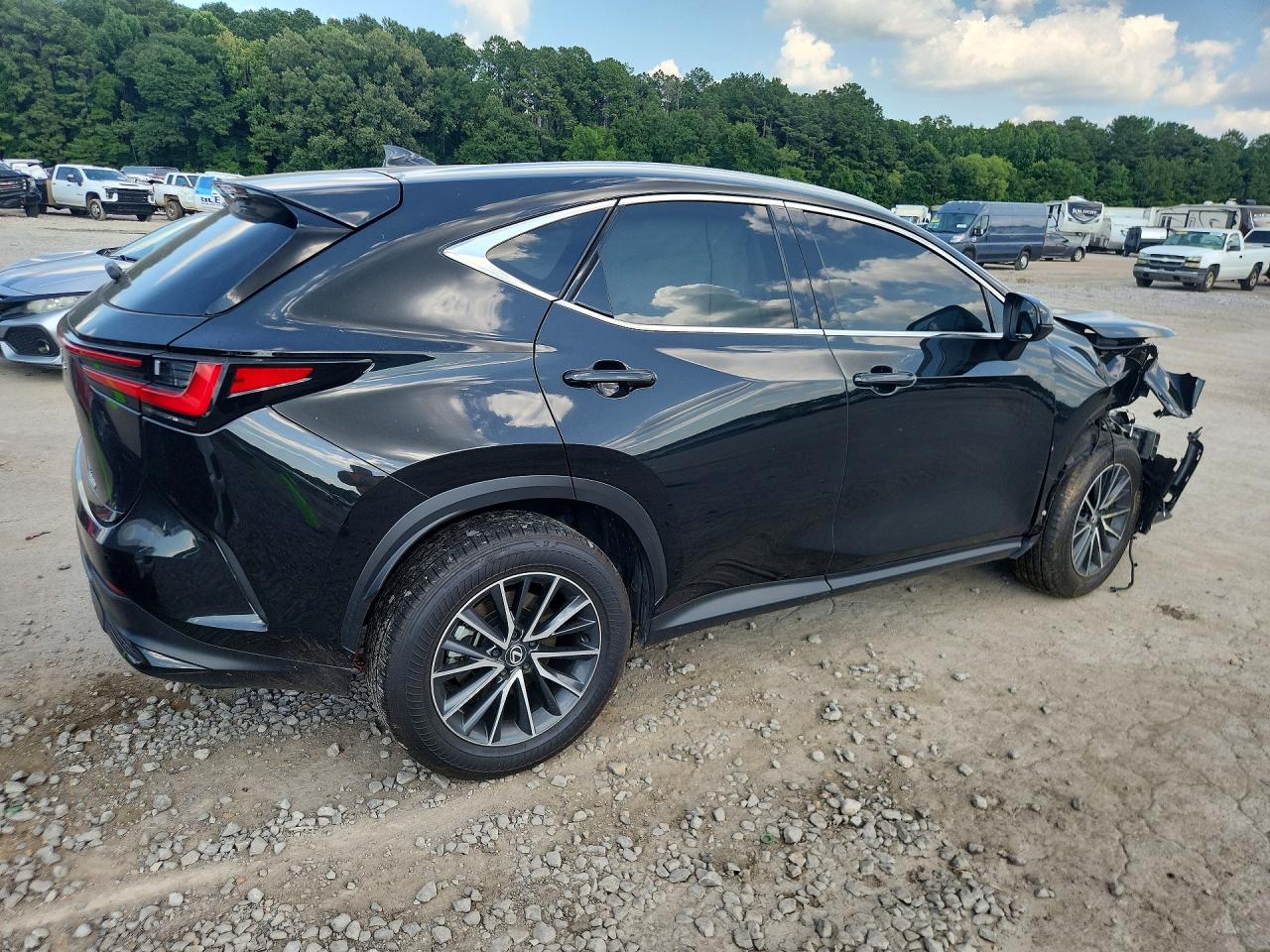 Lexus NX 2025 — 4