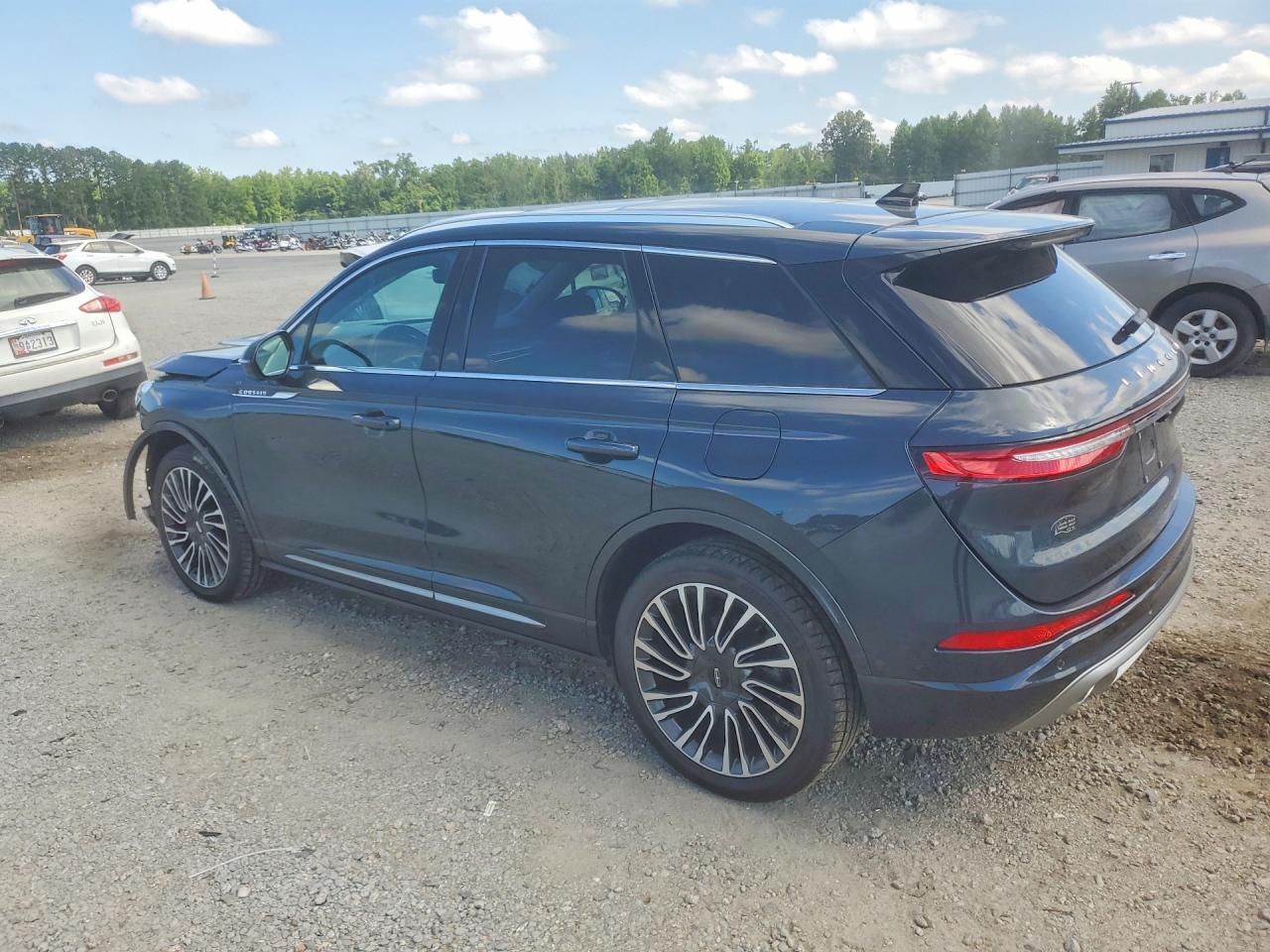 Lincoln Corsair 2021 — 3