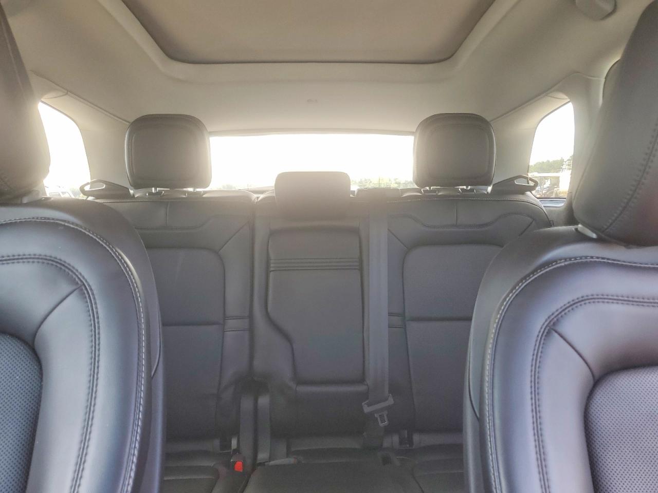 Lincoln Corsair 2021 — 11