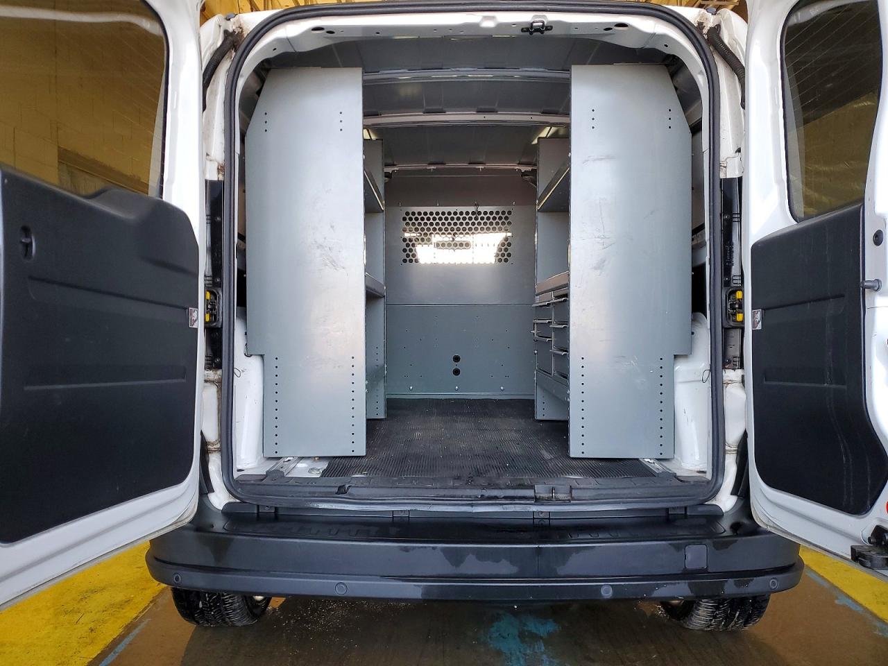 RAM PROMASTER CITY 2017 — 11