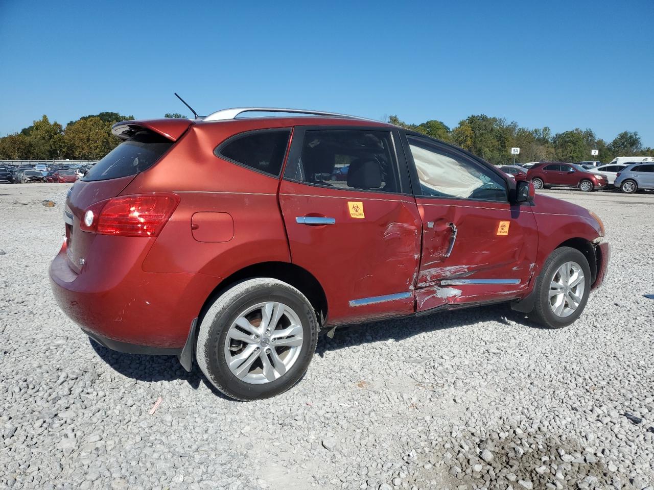 NISSAN ROGUE S 2012 — 4