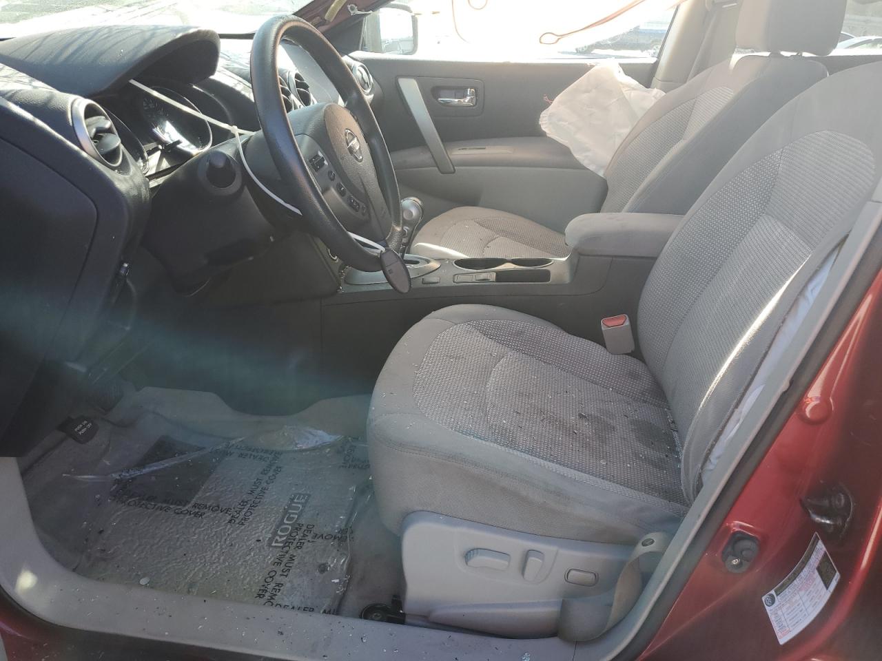 NISSAN ROGUE S 2012 — 8