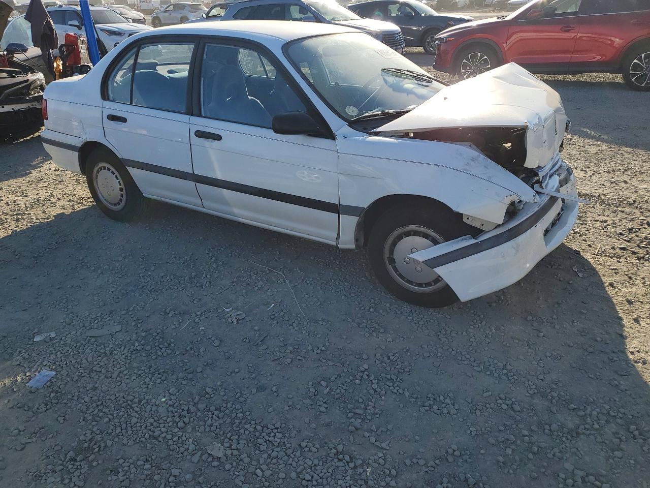 TOYOTA TERCEL 1992 — 5