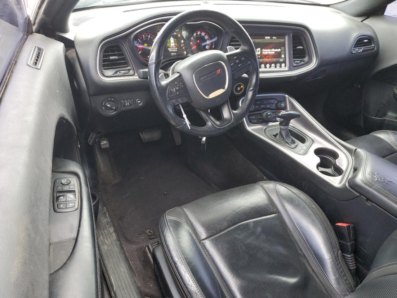 DODGE CHALLENGER 2017 — 9