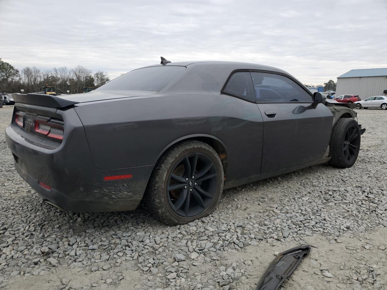 DODGE CHALLENGER 2017 — 4