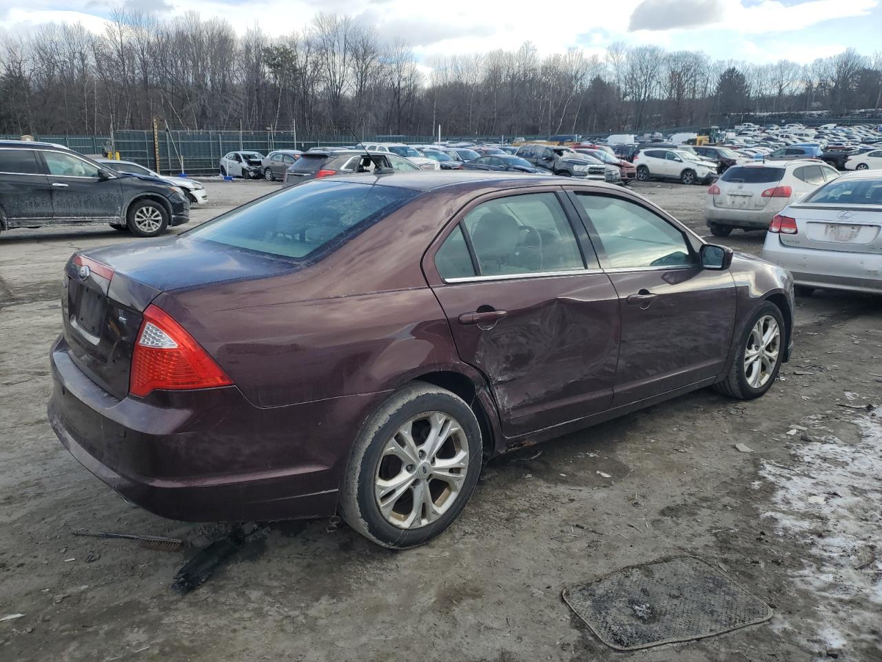 FORD FUSION 2012 — 4