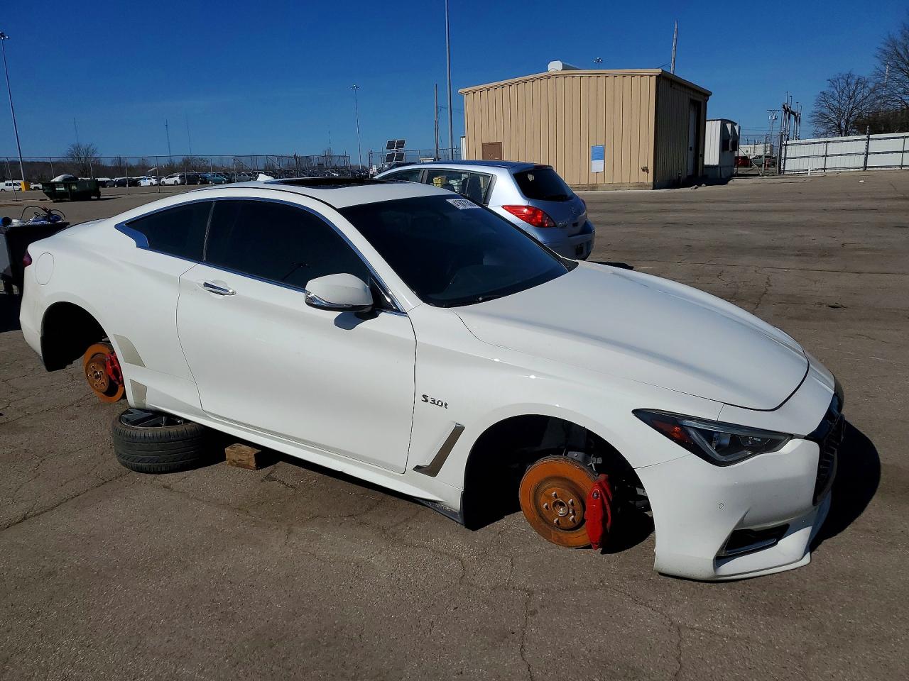 2017 INFINITI Q60 RED SPORT 400