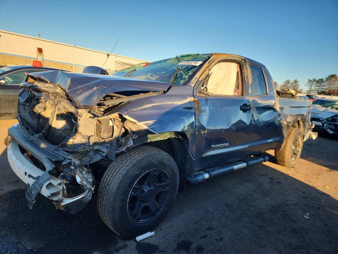 2014 TOYOTA TUNDRA SR5