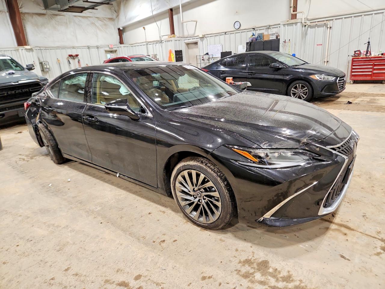 LEXUS ES 350 2025 — 5