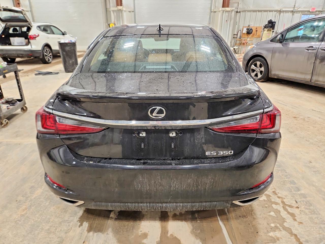 LEXUS ES 350 2025 — 7