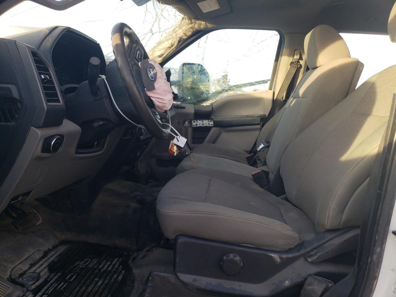 FORD F550 SUPER 2021 — 8