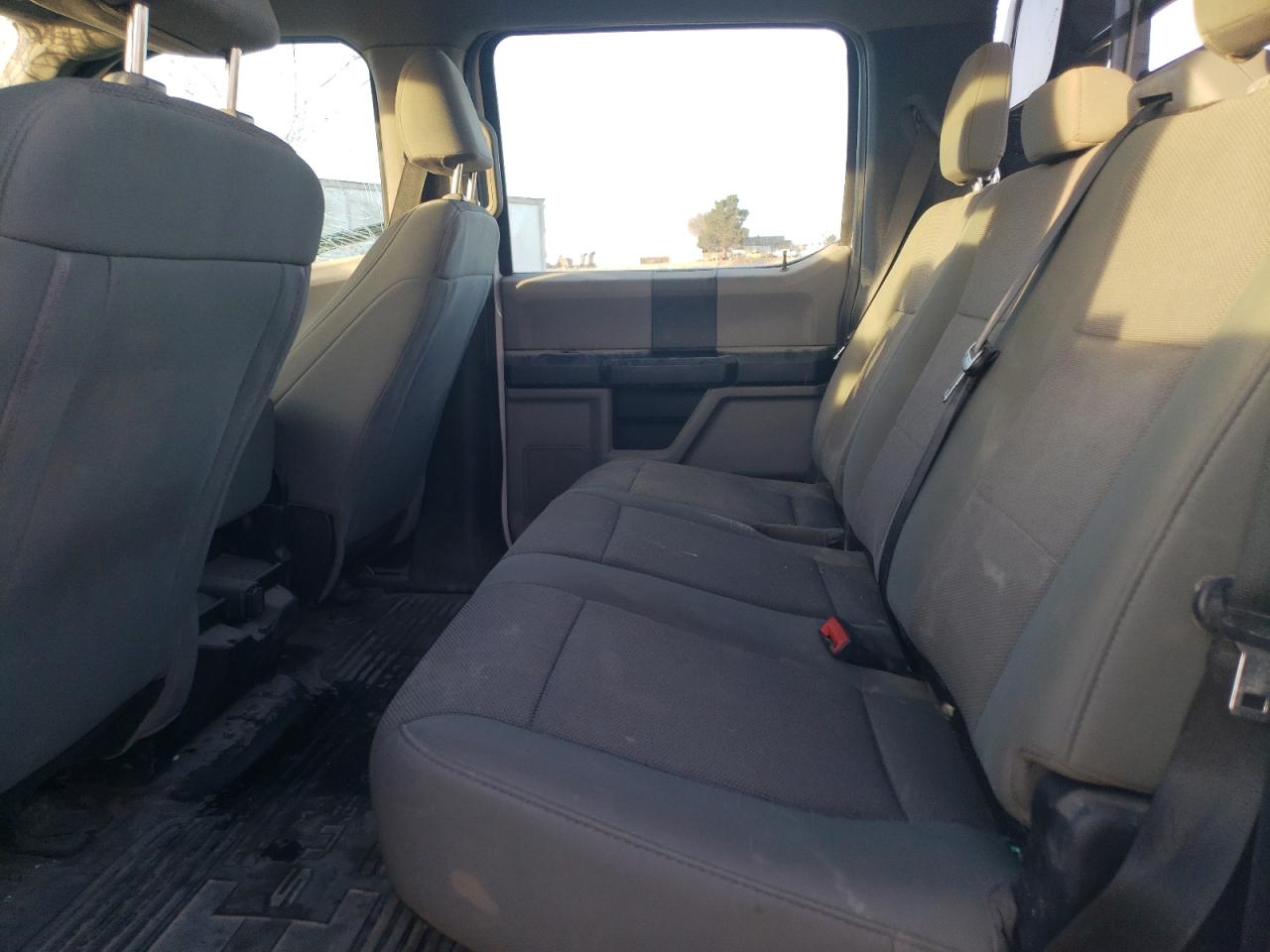 FORD F550 SUPER 2021 — 11