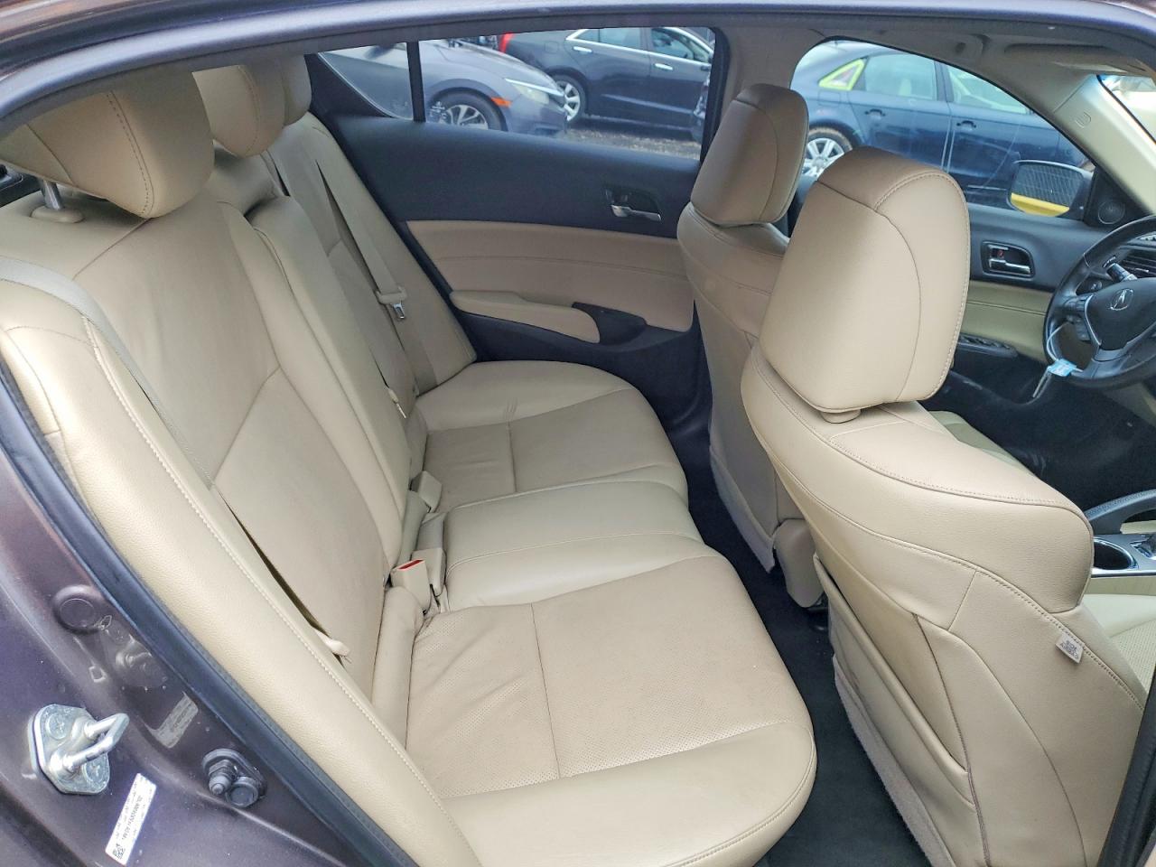 ACURA ILX 2013 — 11