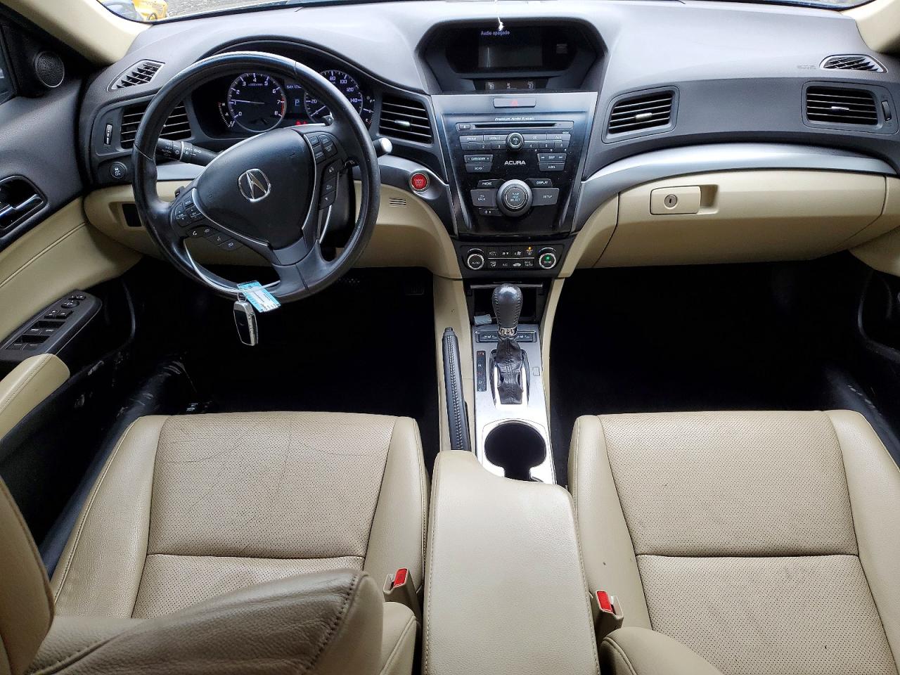 ACURA ILX 2013 — 9
