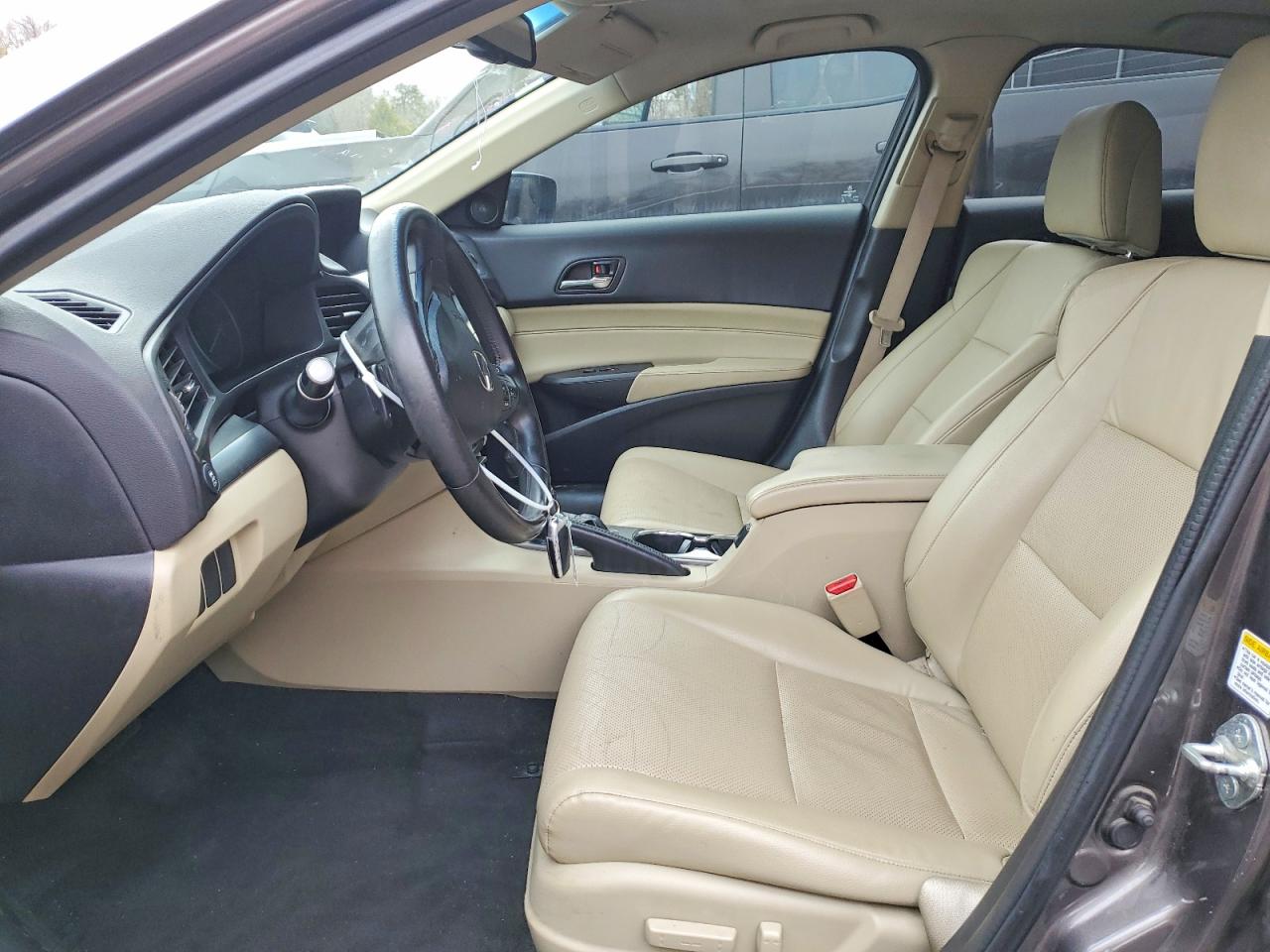 ACURA ILX 2013 — 8