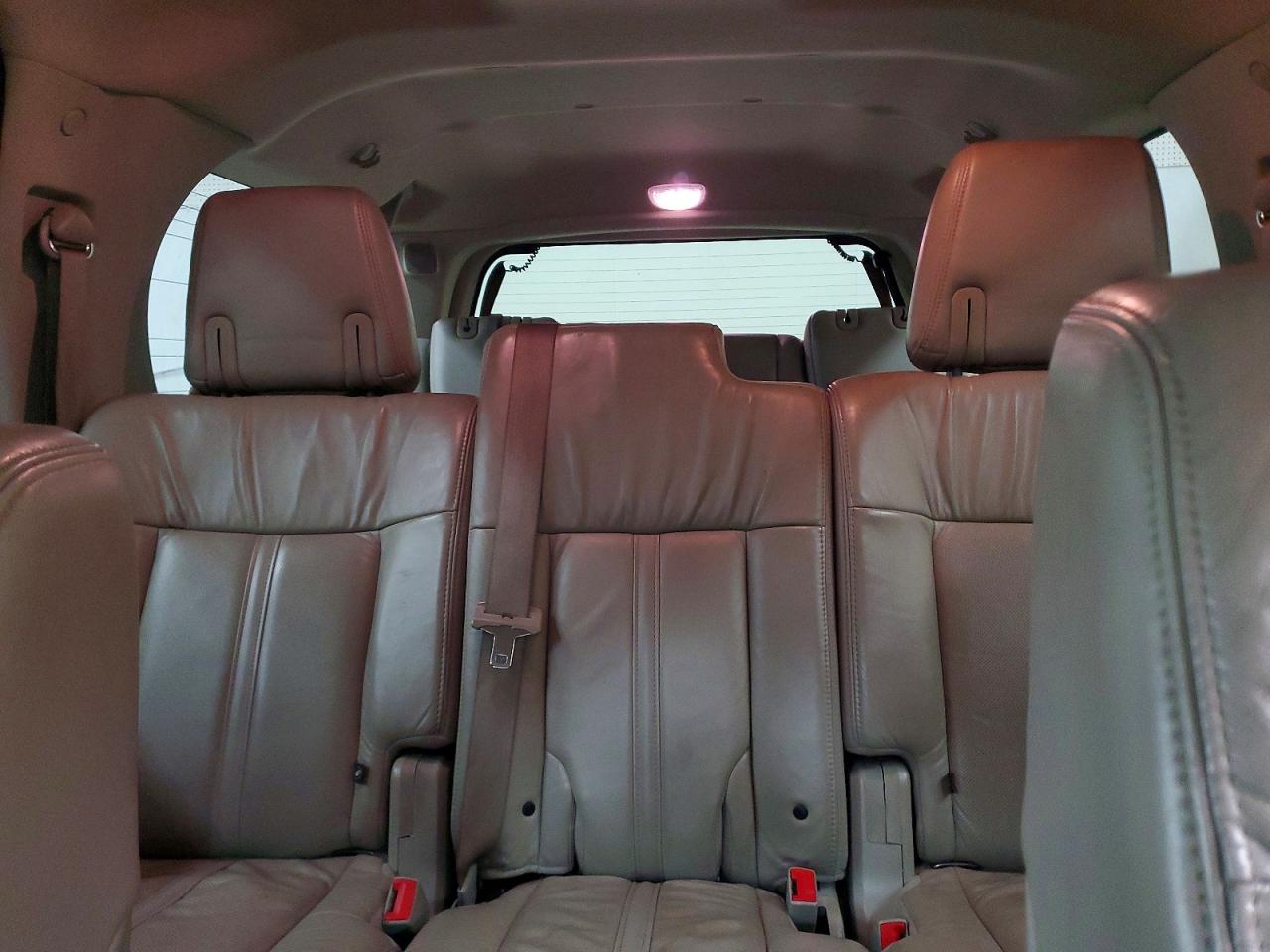 LINCOLN NAVIGATOR 2015 — 11