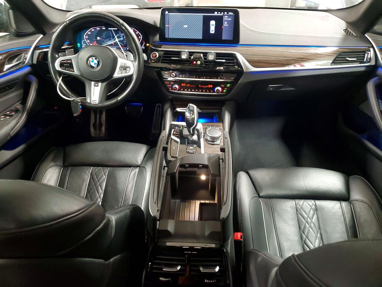 BMW M550XI 2021 — 9