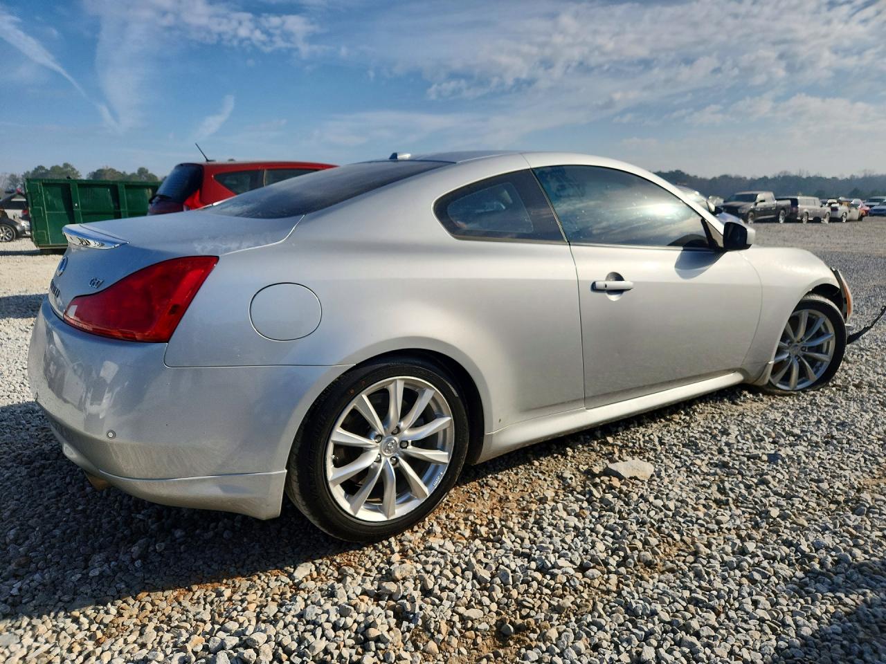 INFINITI G37 COUPE 2011 — 4