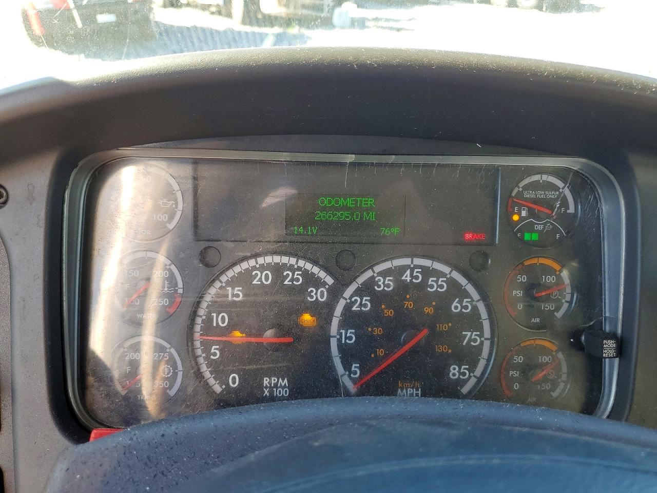 FREIGHTLINER M2 2021 — 10