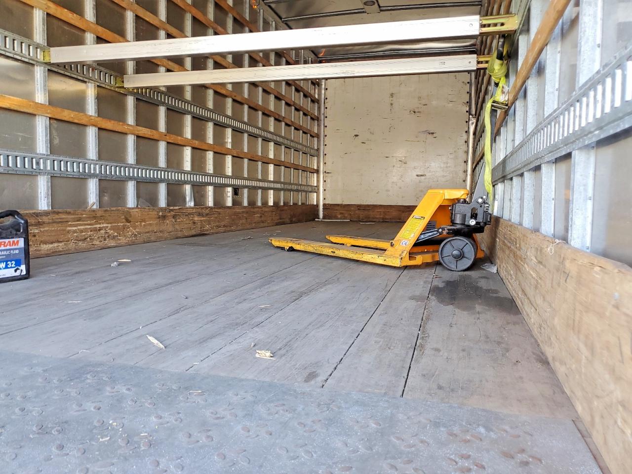 FREIGHTLINER M2 2021 — 14