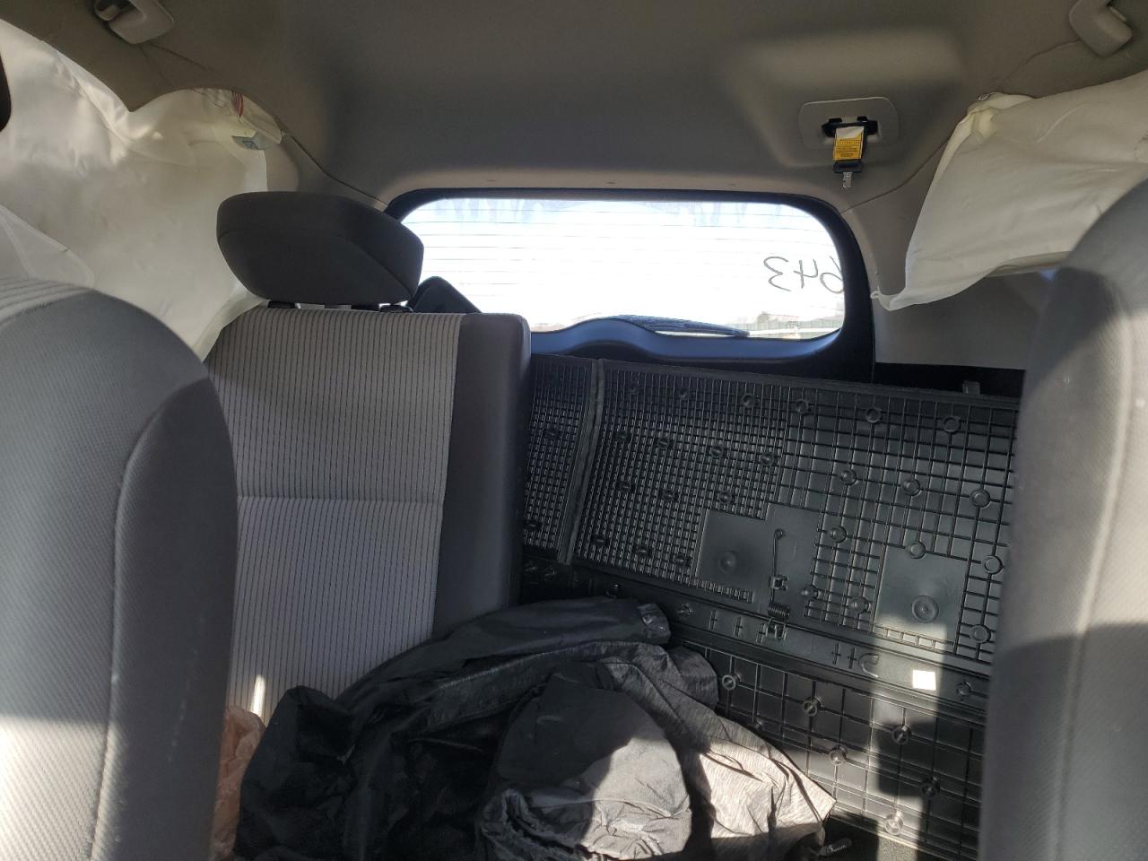 TOYOTA RAV4 2014 — 11