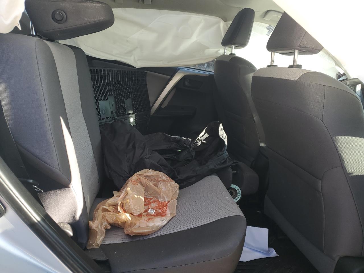 TOYOTA RAV4 2014 — 12