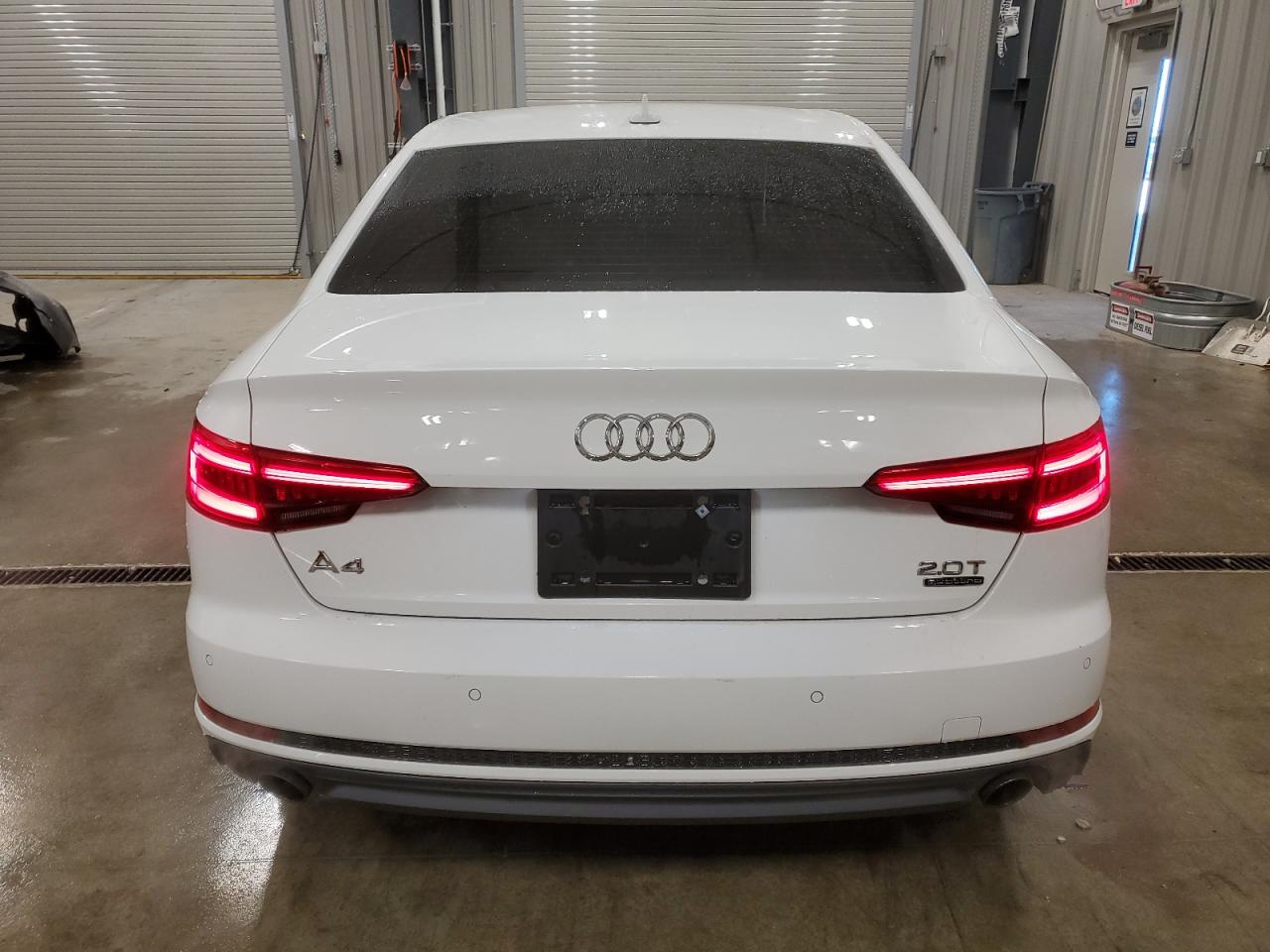 AUDI A4 2017 — 7