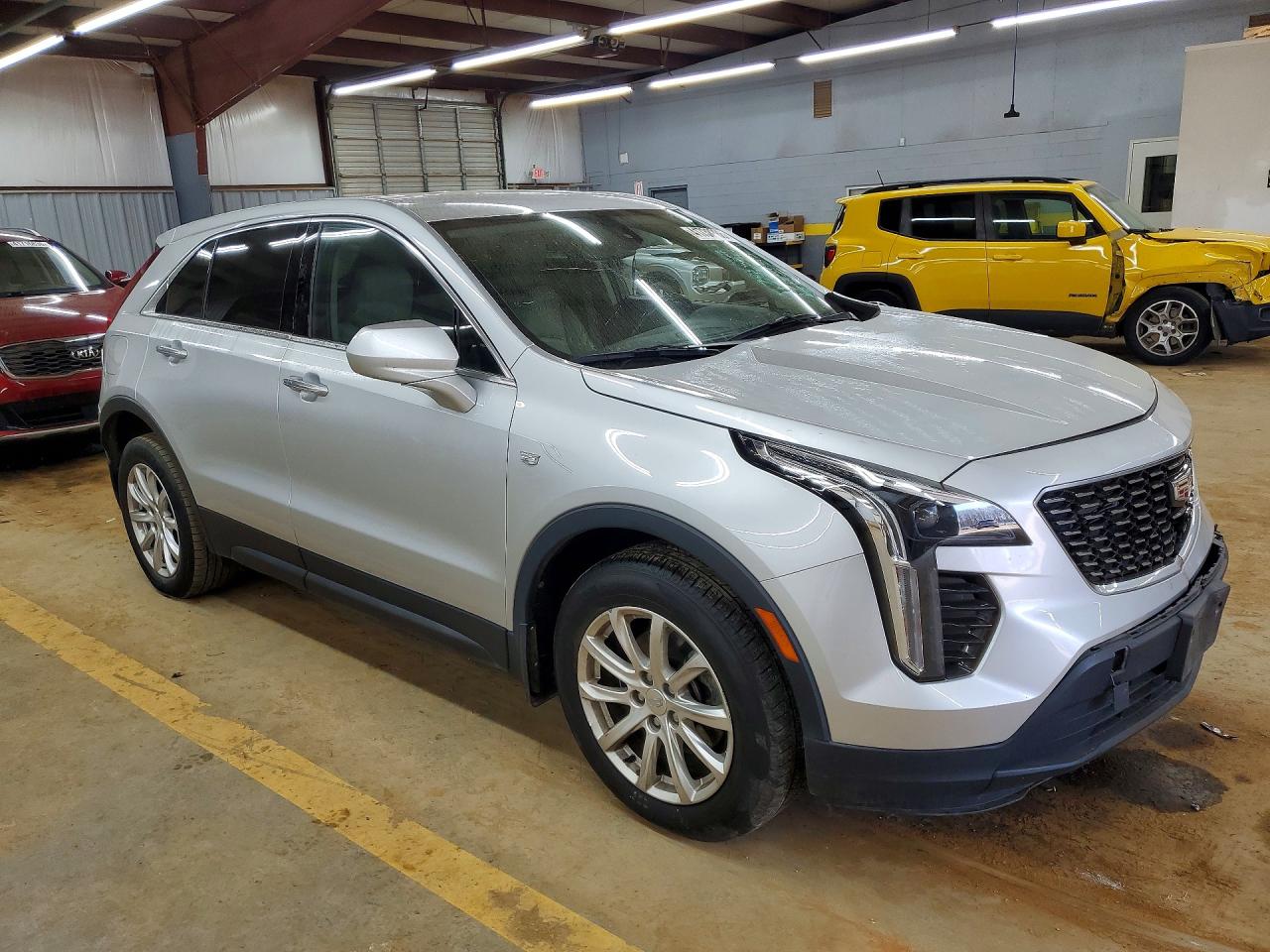 2019 CADILLAC XT4 LUXURY