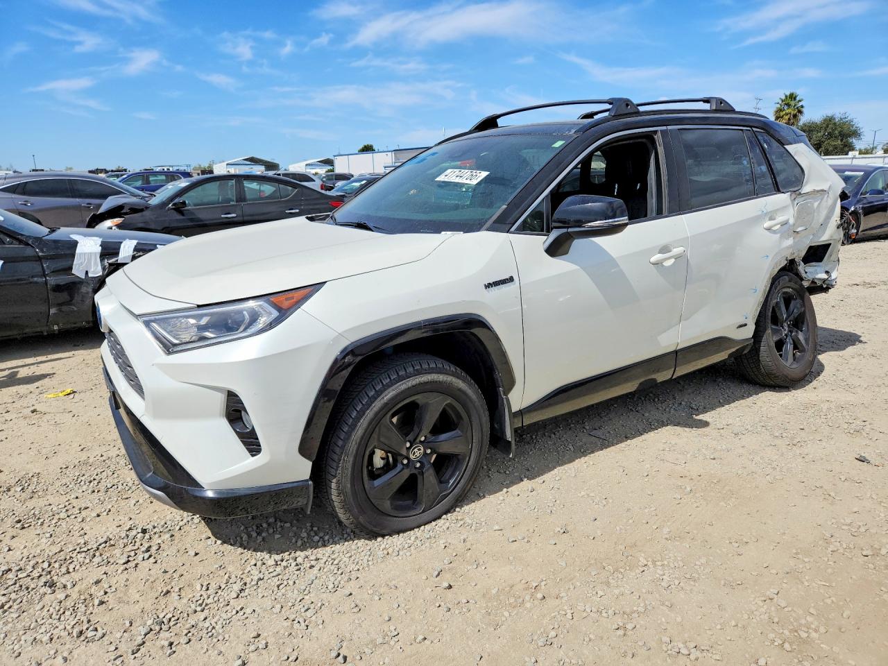 2021 TOYOTA RAV4 HYBRID XSE