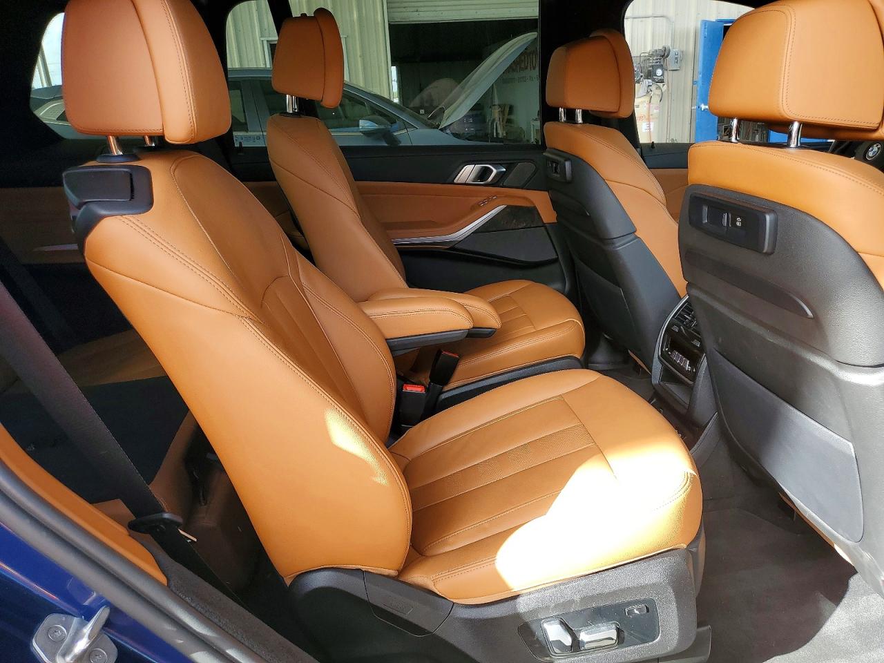 BMW X7 2022 — 12