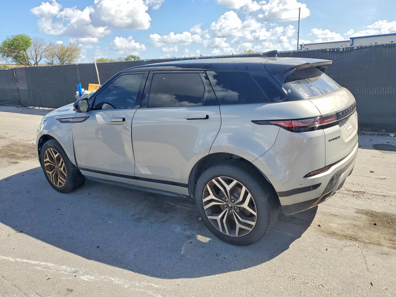 LAND ROVER RANGE ROVER EVOQUE 2022 — 3