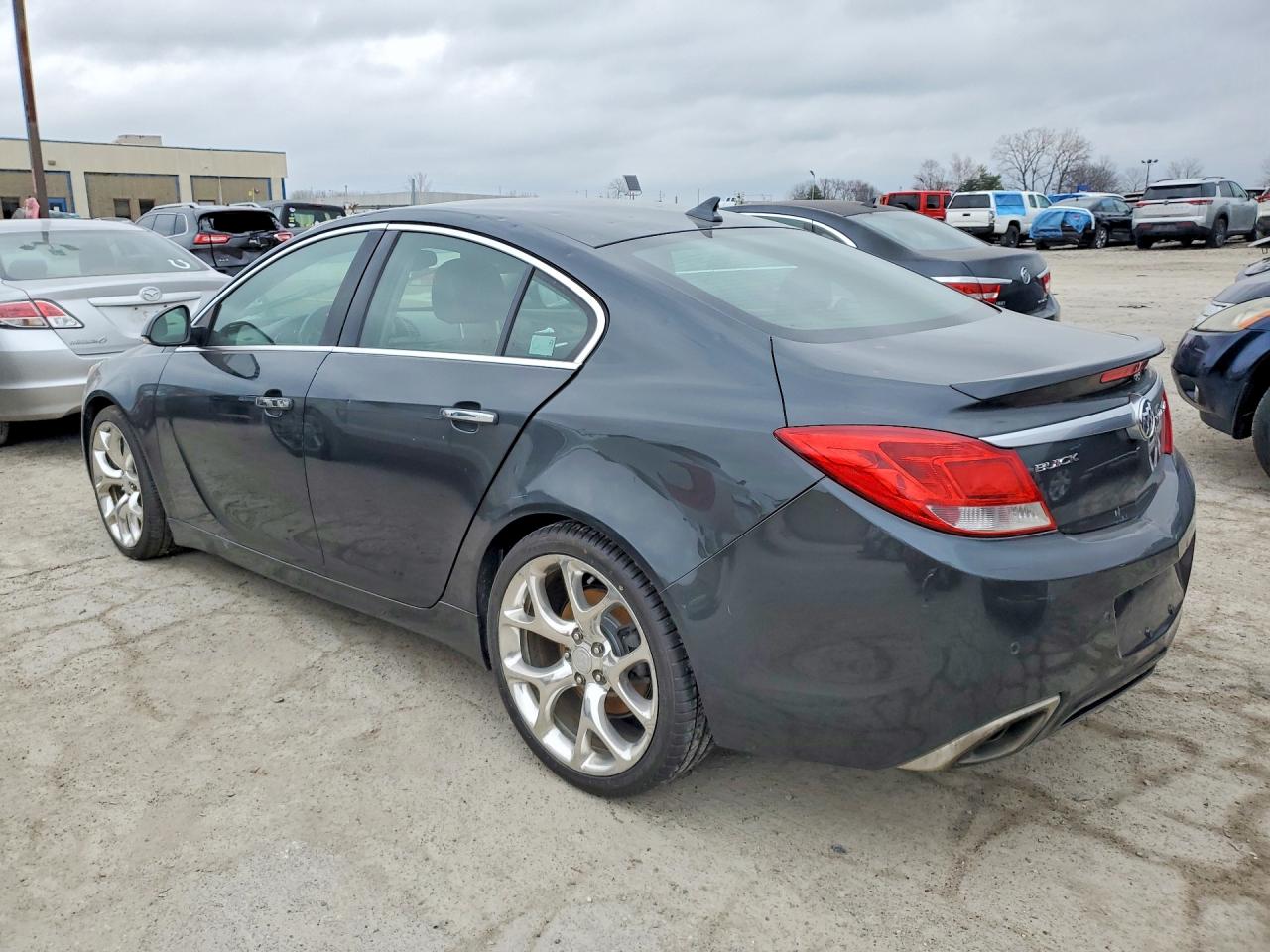 BUICK REGAL 2012 — 3