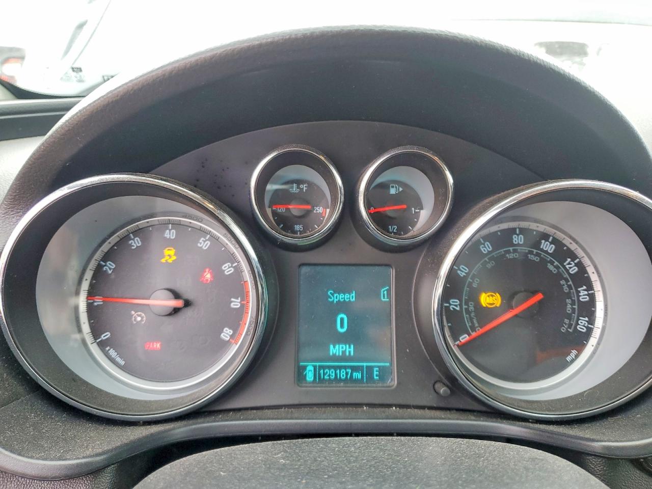 BUICK REGAL 2012 — 10