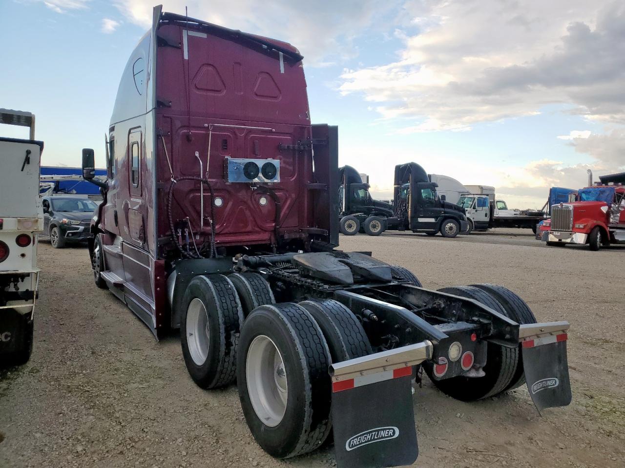 FREIGHTLINER CASCADIA 1 2022 — 4