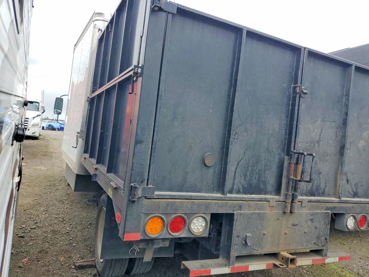 ISUZU NPR HD 2019 — 3