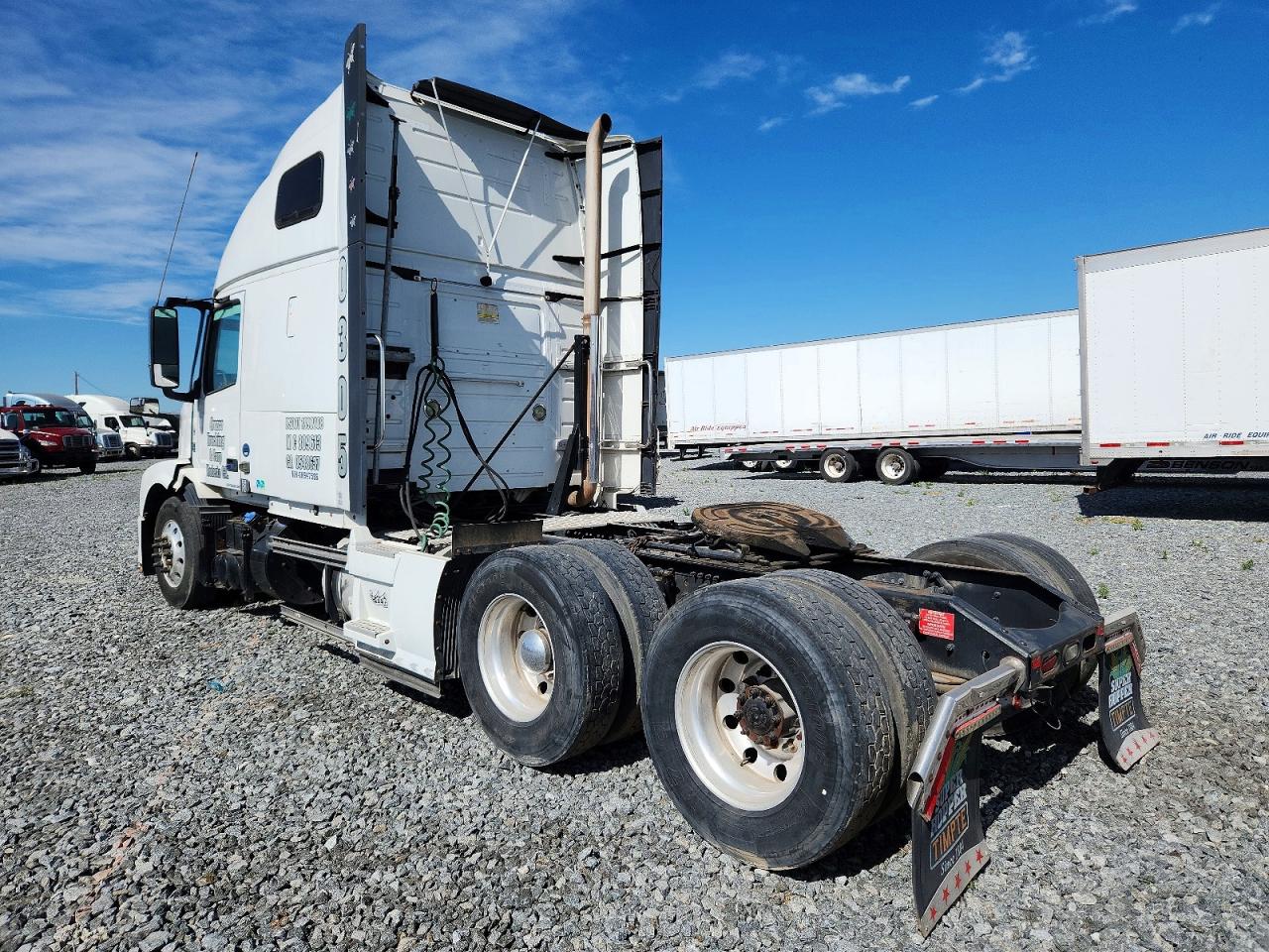 VOLVO VNL 2016 — 4