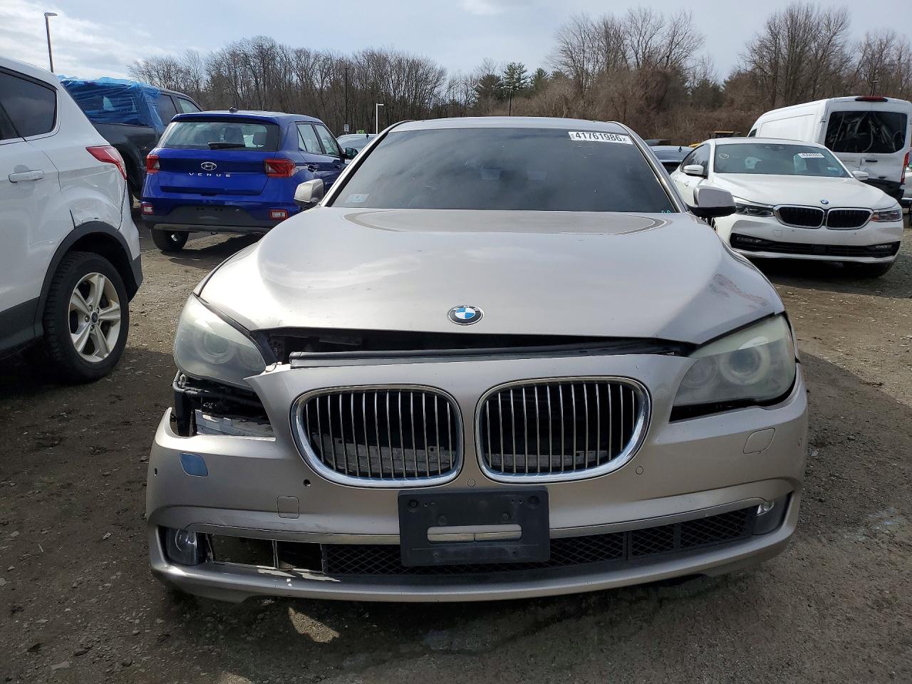 BMW 750 2010 — 6