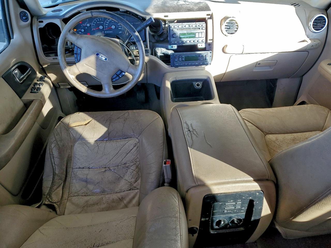 FORD EXPEDITION 2004 — 9