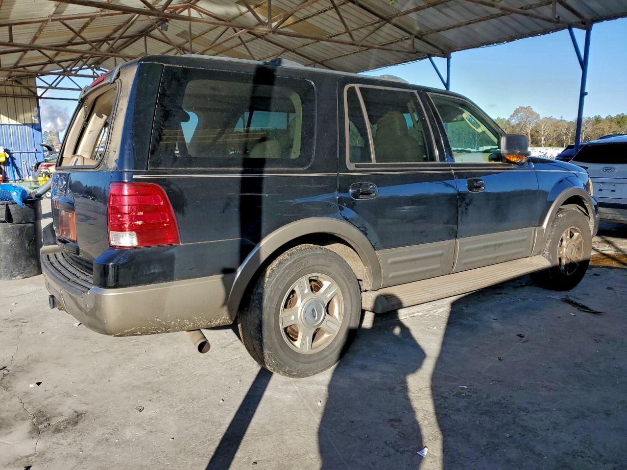 FORD EXPEDITION 2004 — 4