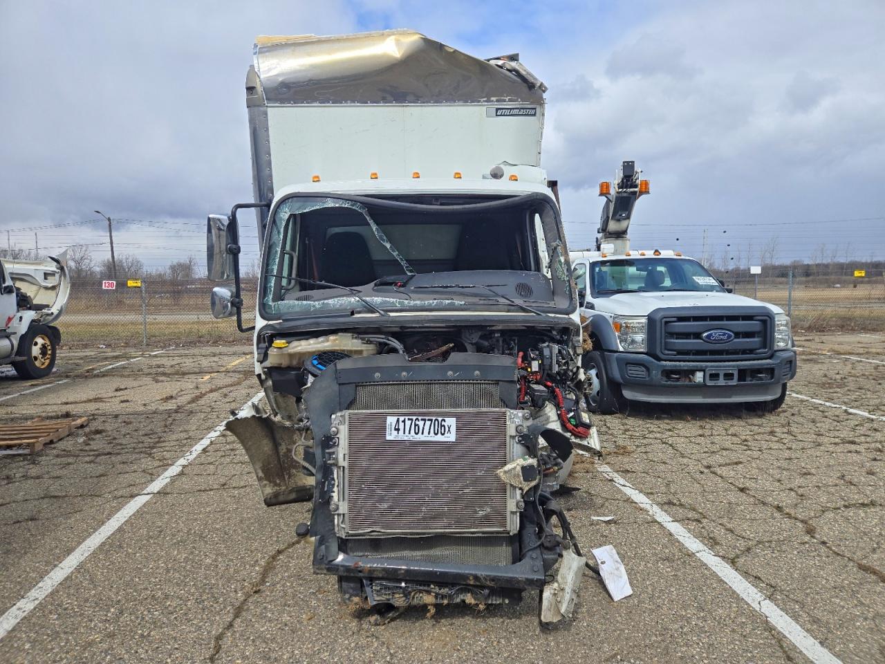 FREIGHTLINER M2 2021 — 6