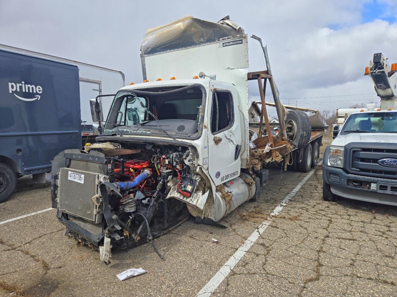FREIGHTLINER M2 2021 — 2