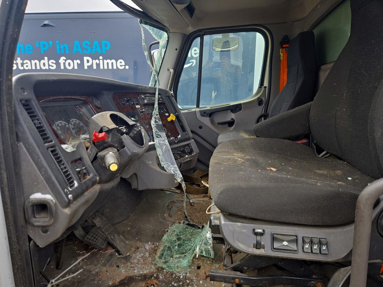 FREIGHTLINER M2 2021 — 8
