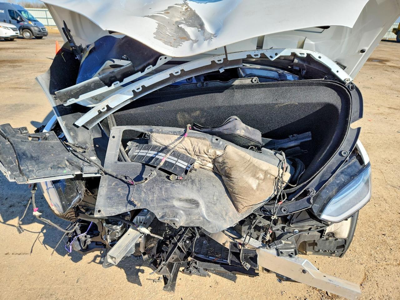 TESLA MODEL X 2022 — 12