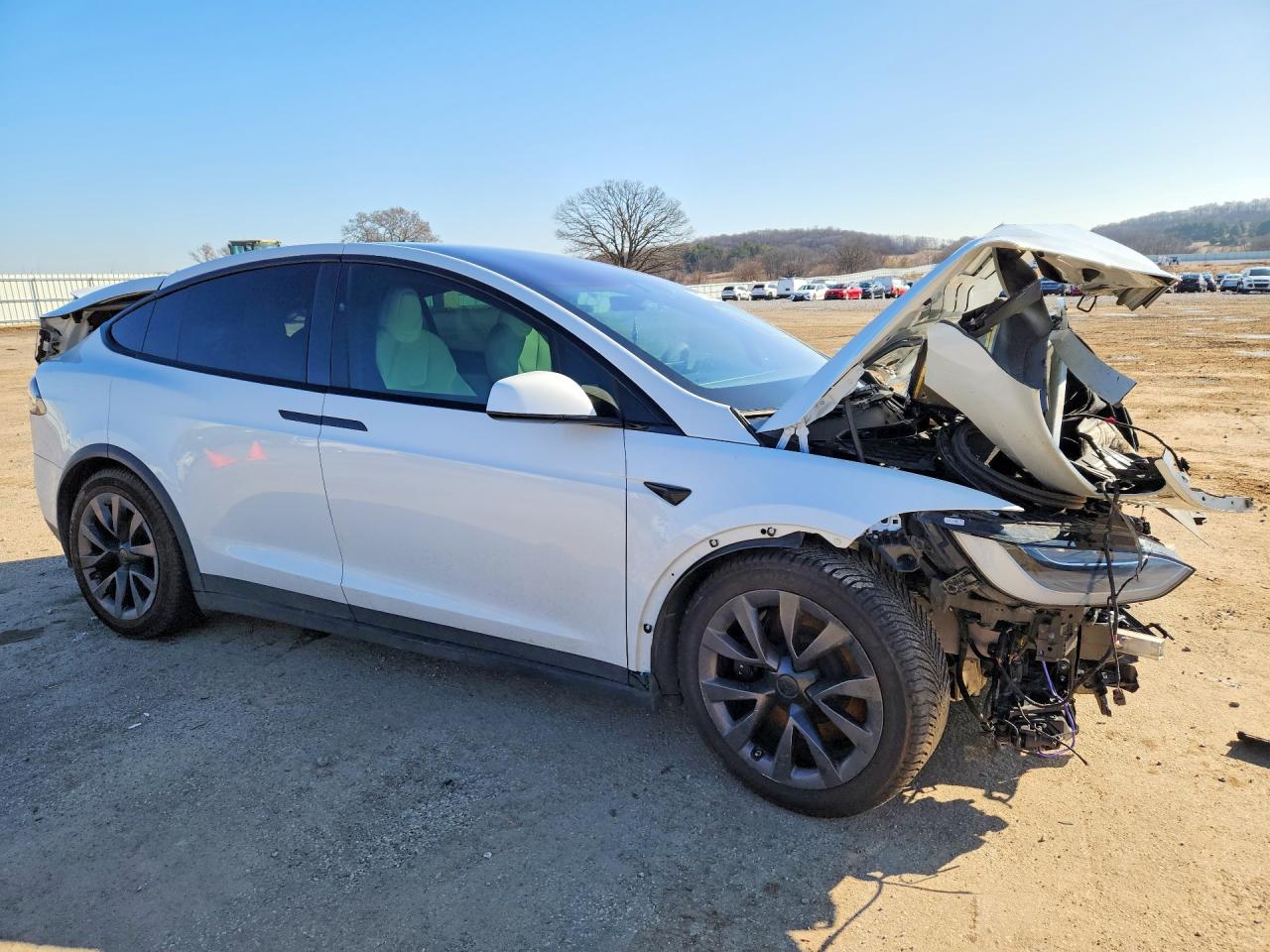 TESLA MODEL X 2022 — 5