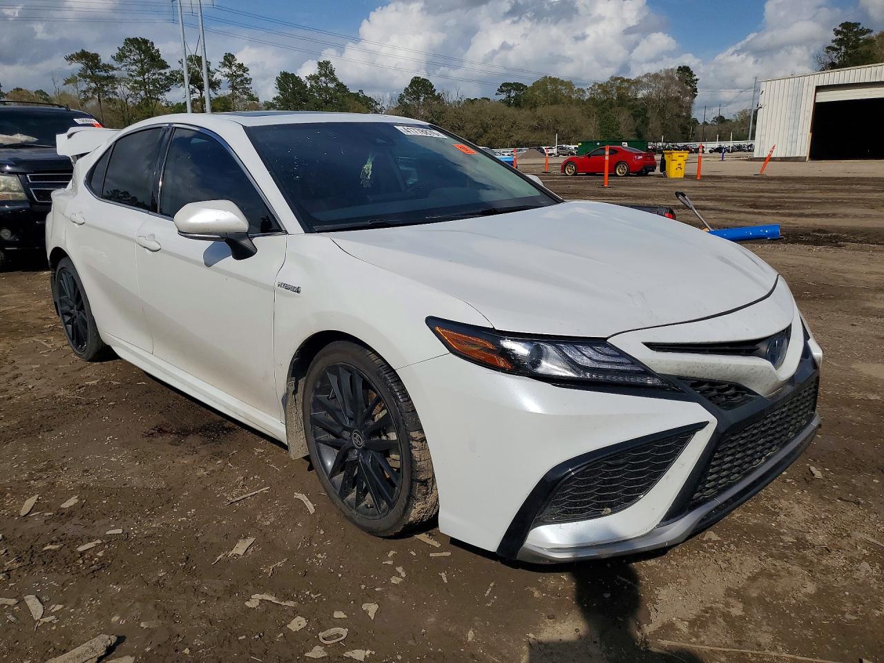 2021 TOYOTA CAMRY HYBRID XSE