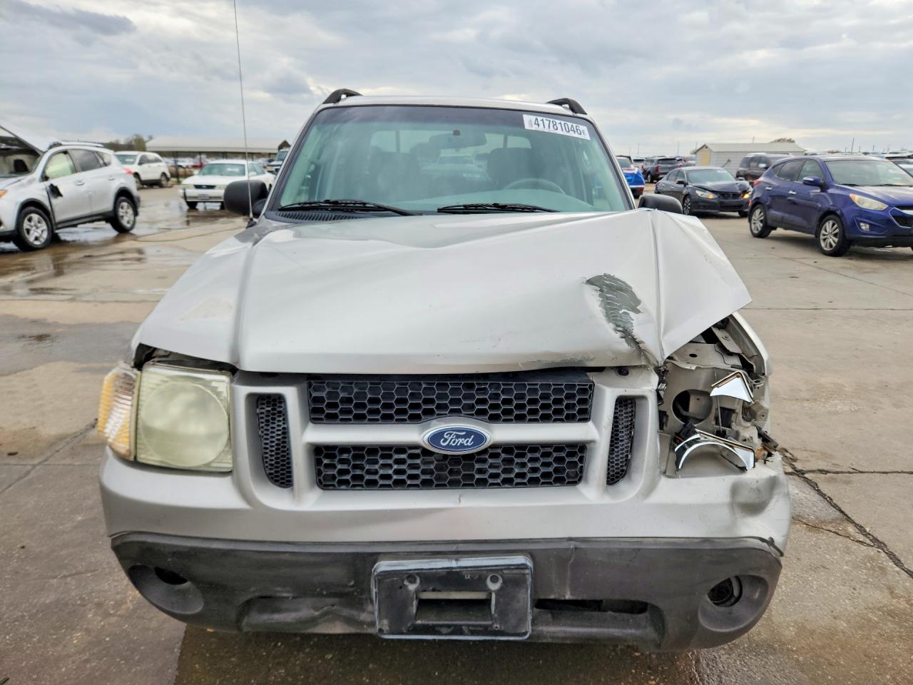 FORD EXPLORER SPORT TRAC 2003 — 6