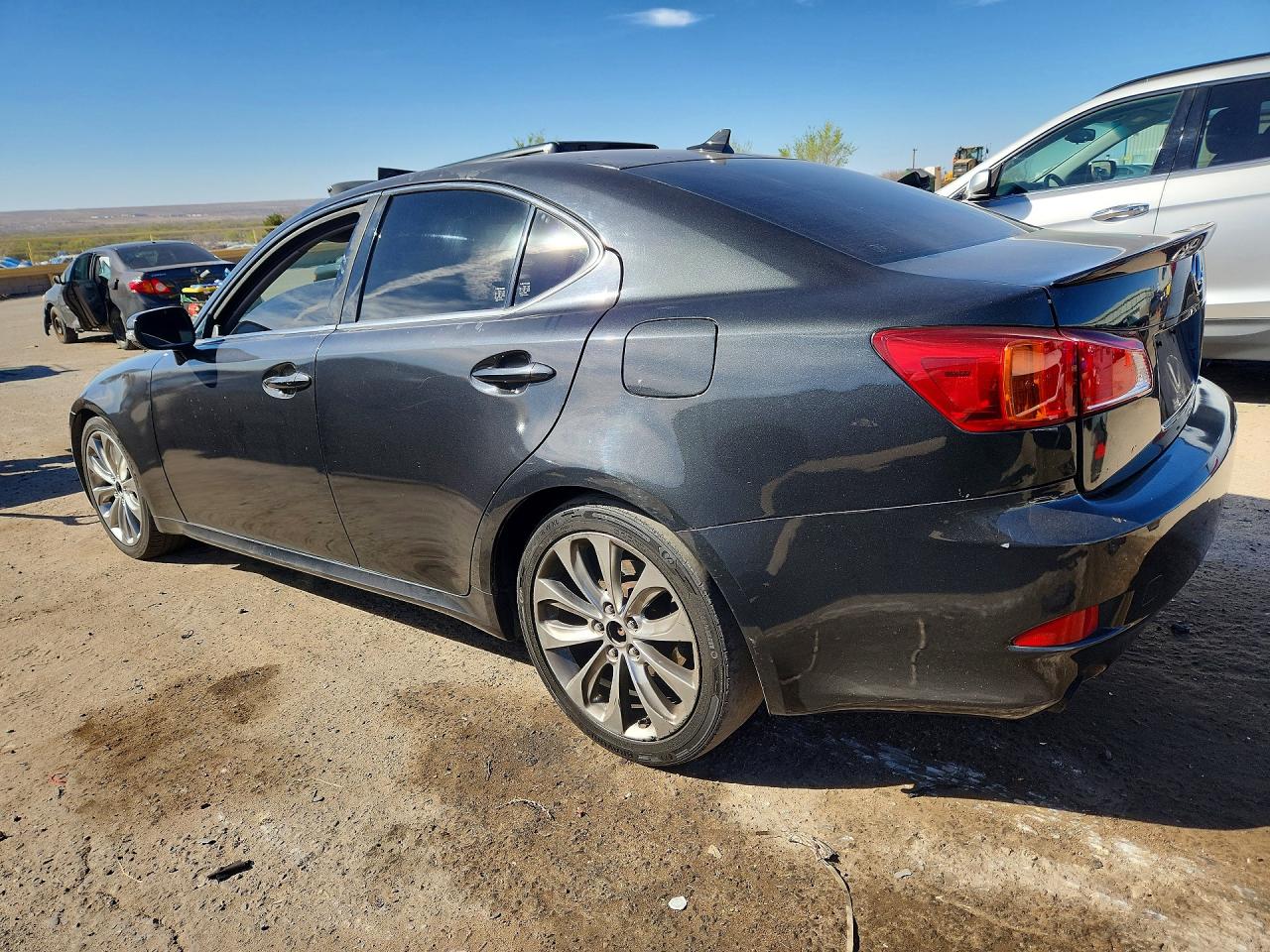 LEXUS IS 2010 — 3