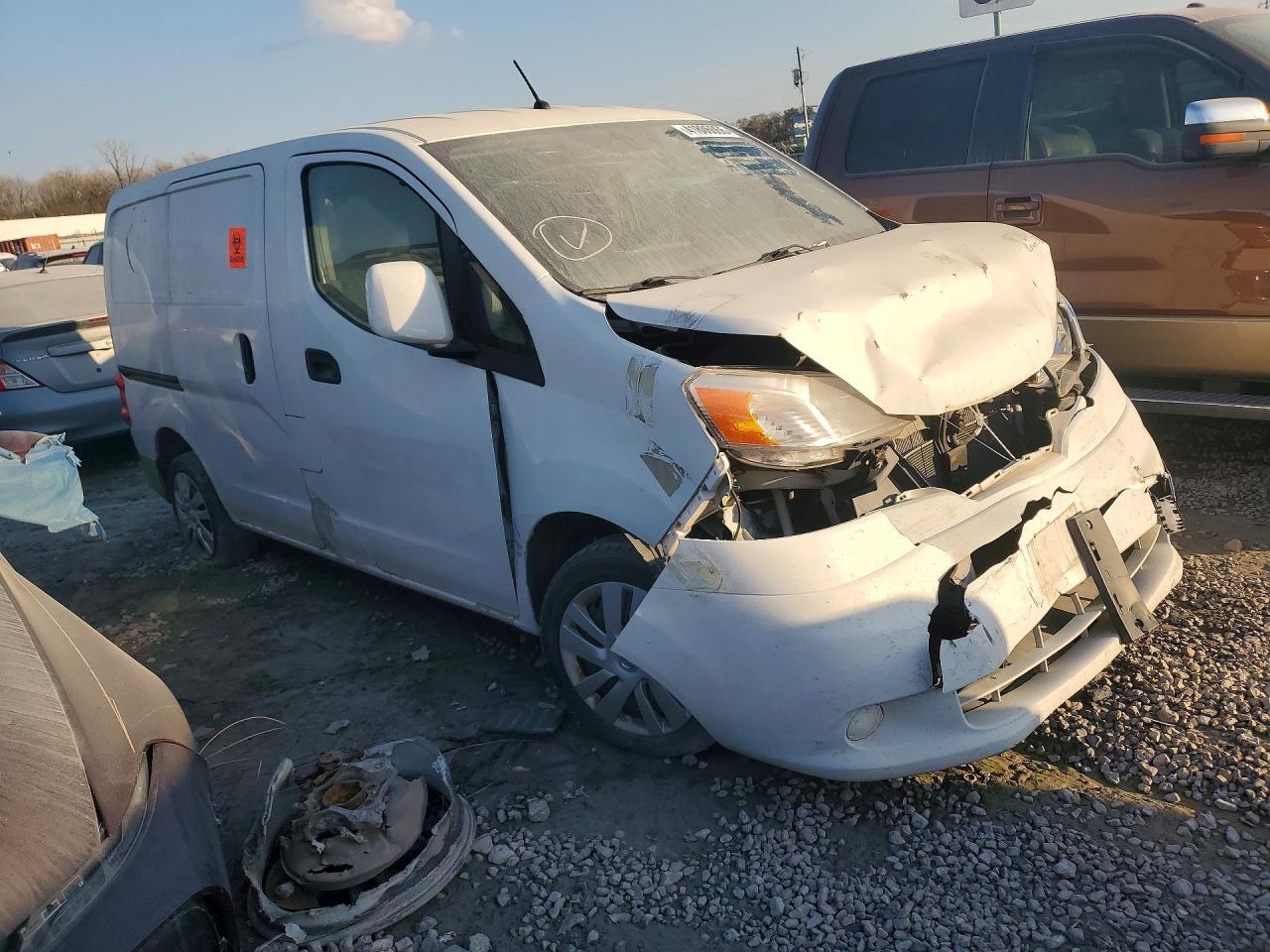 2015 NISSAN NV200 SV