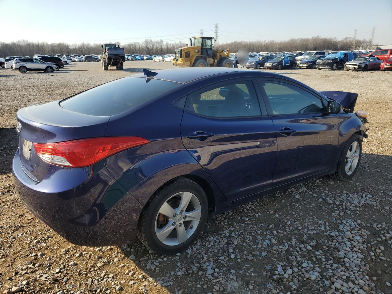 HYUNDAI ELANTRA 2013 — 4